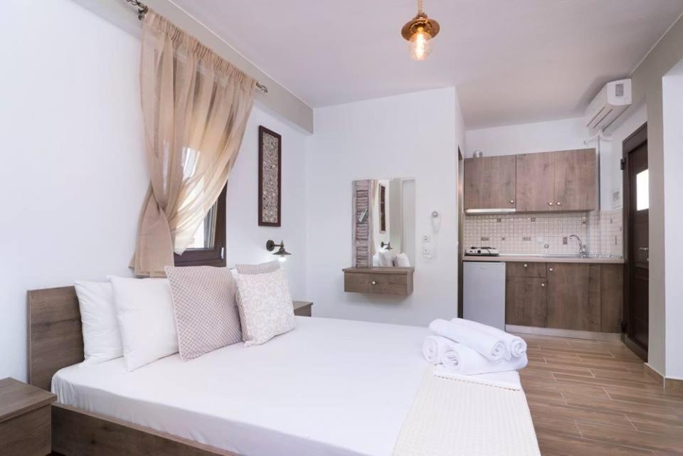 Studio Ermioni Fresh Apartment Limenaria  Exterior photo
